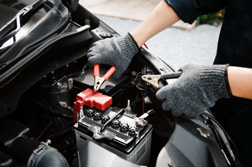 What Sets Alpha Roadside Jumpstart Service Apart from Roadside Competitors